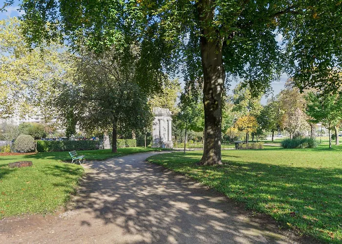 Chic Champs-elysees Paříž